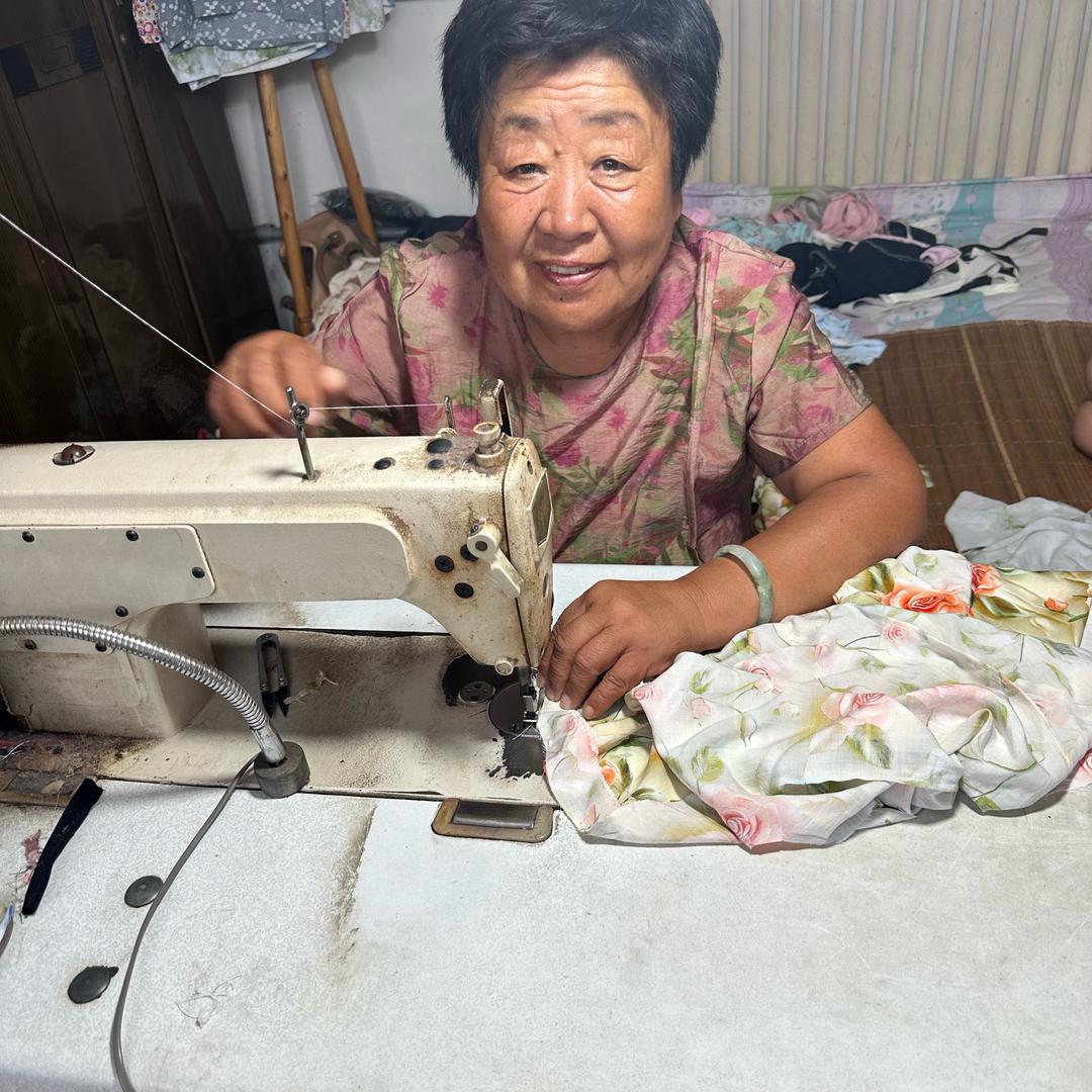 梁英婆婆