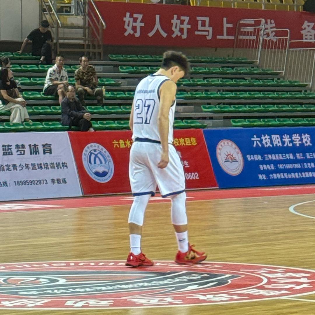 李滔🏀27