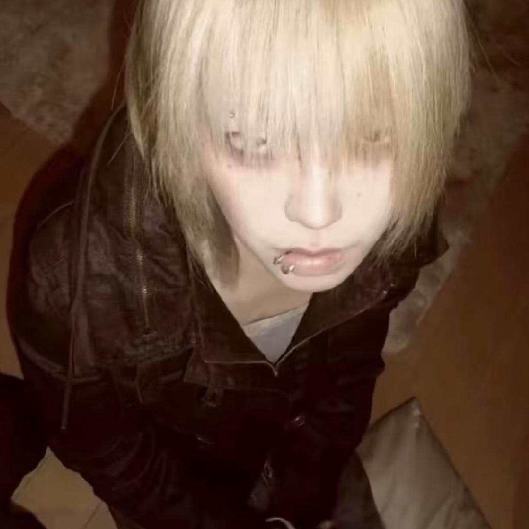 也