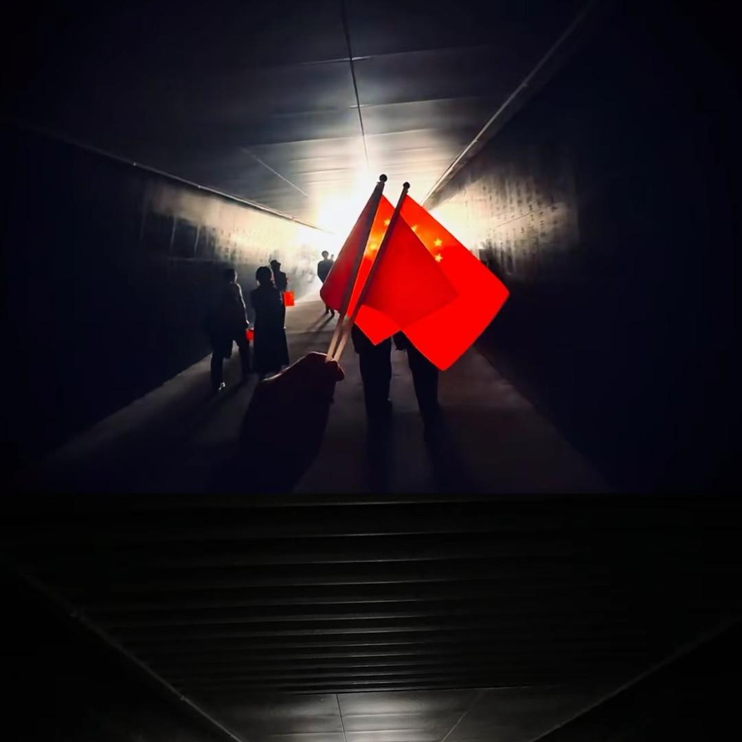 一起养条小鱼鱼