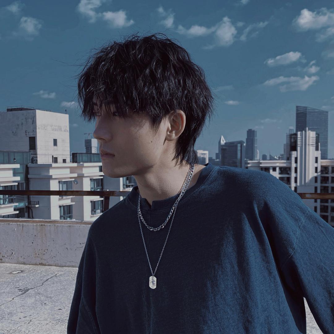 拍照的童解@抖音