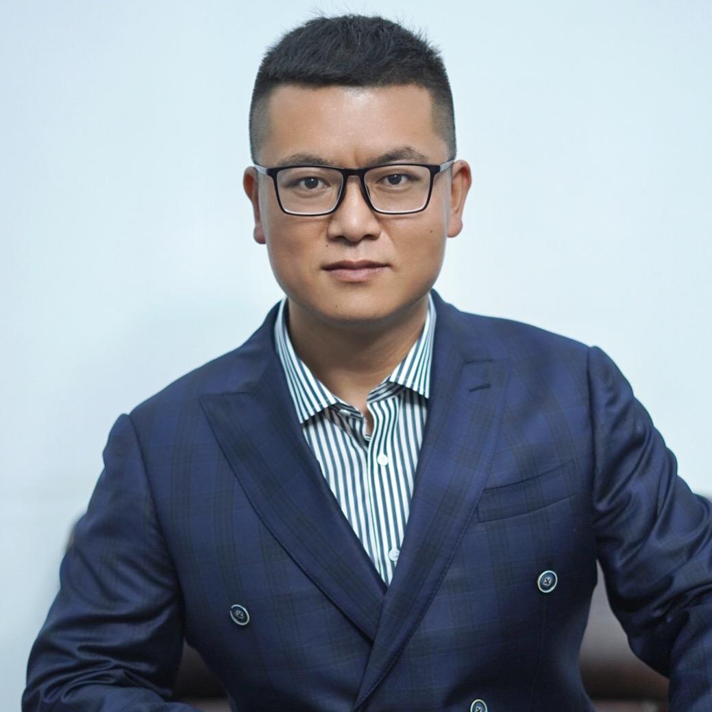 成都尚尚2手车连锁 你的老朋友王夏阳