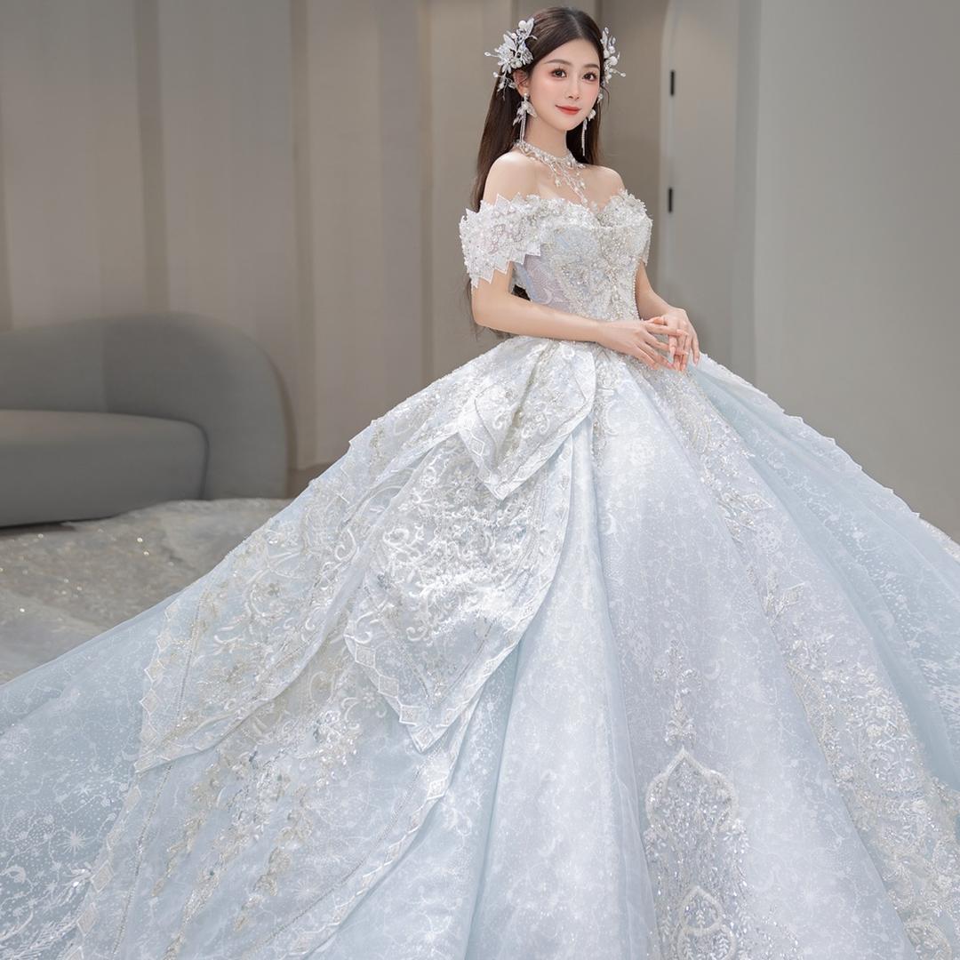 阳新.蒂尔礼服主理人-欢欢