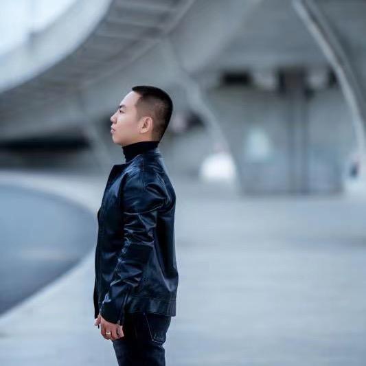 洮南市惊雷刺青