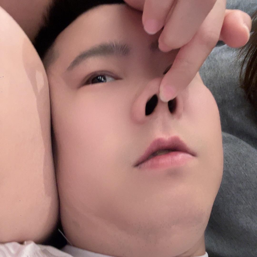 骄傲的大叔