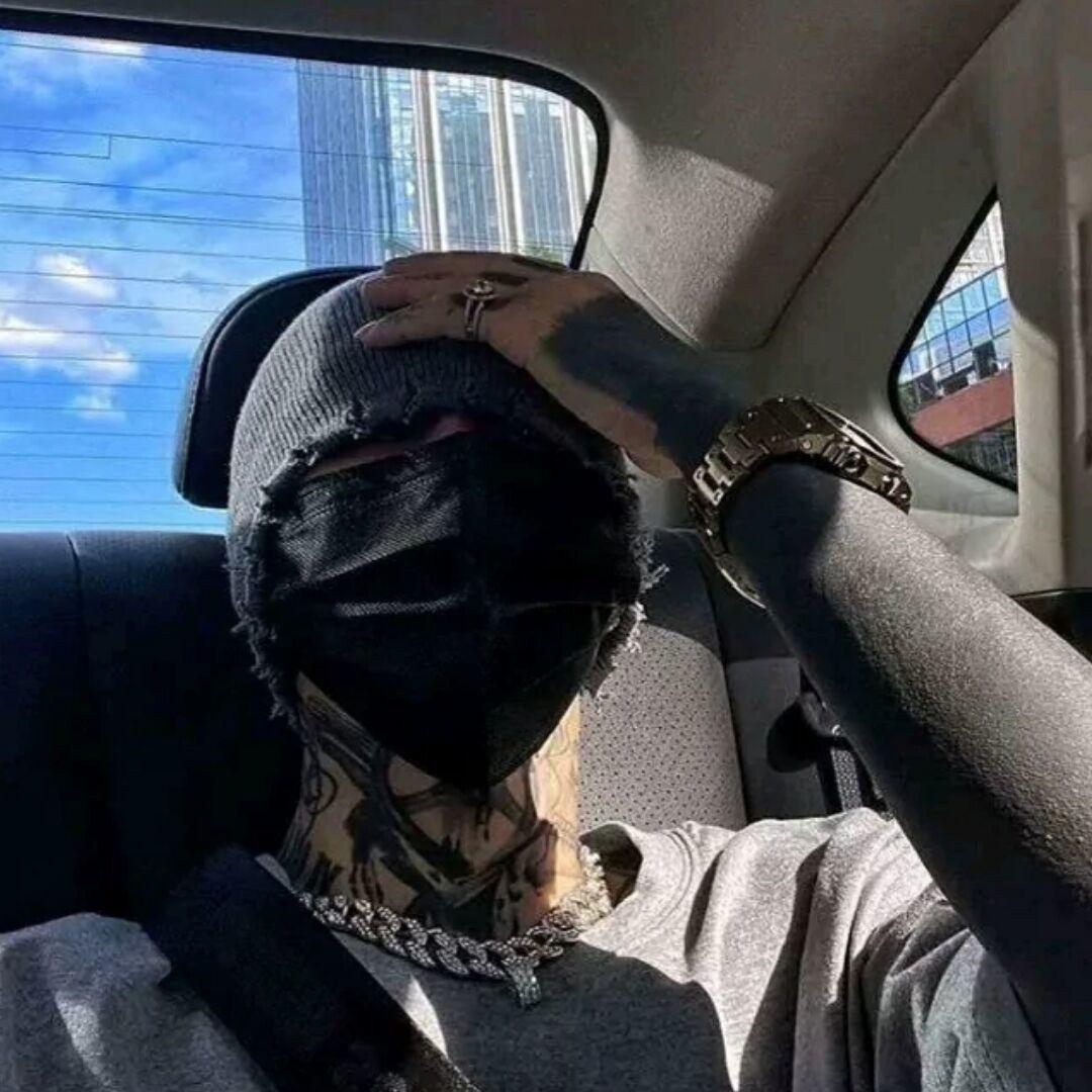 尼