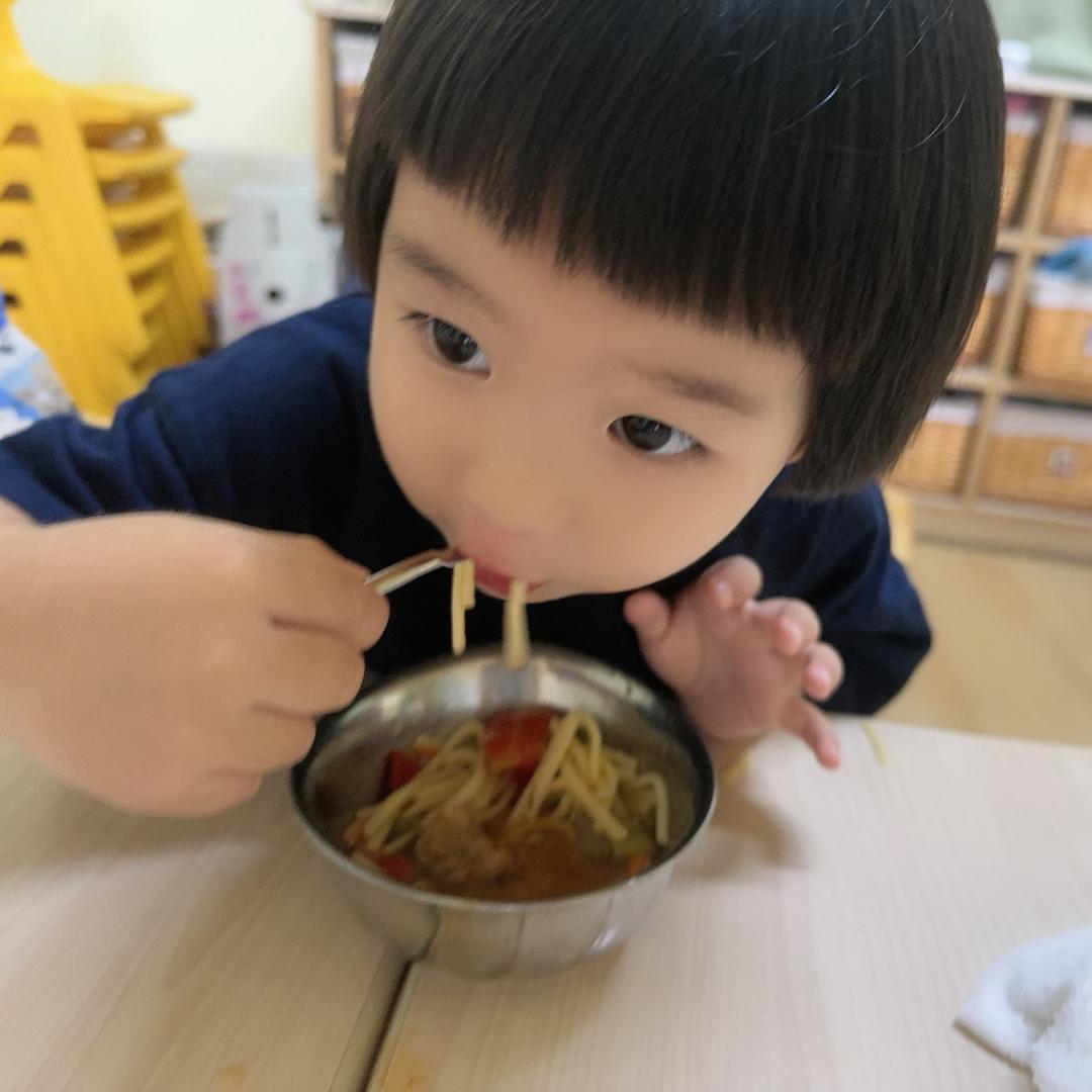 彤妈艾米