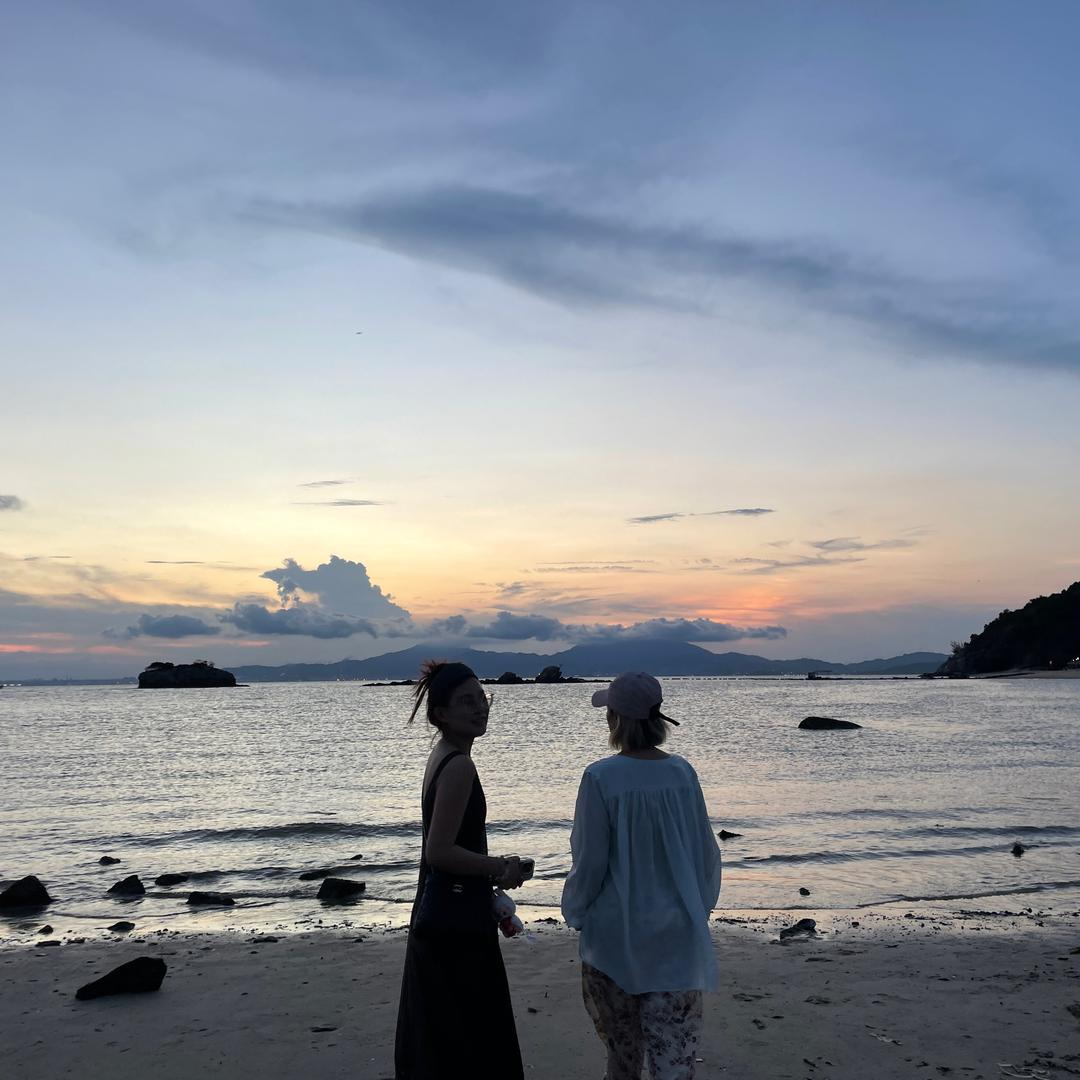 等等灵犀姐妹