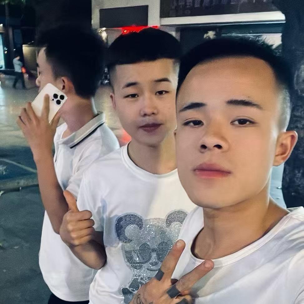 广西 老表😘