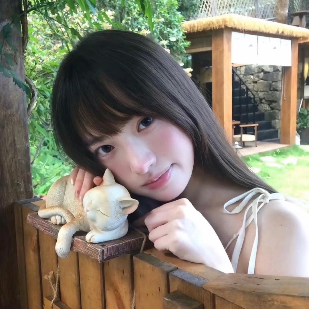 小莹ooo