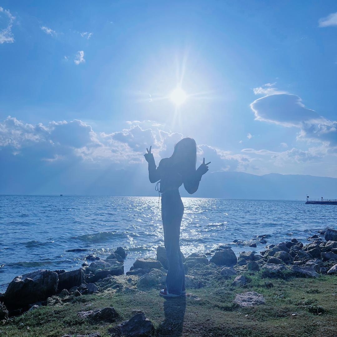 爱写字的momo✍️