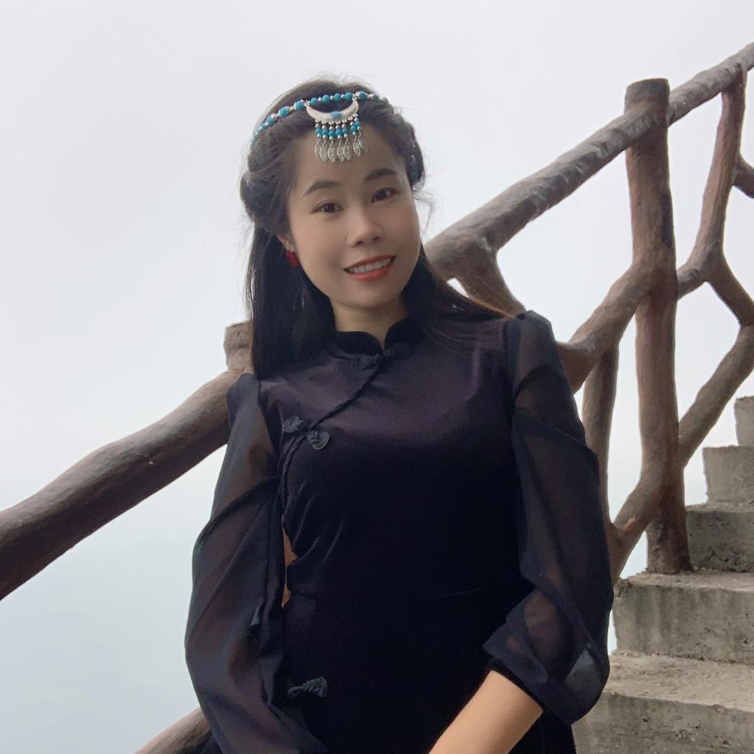 夏沫浅笑
