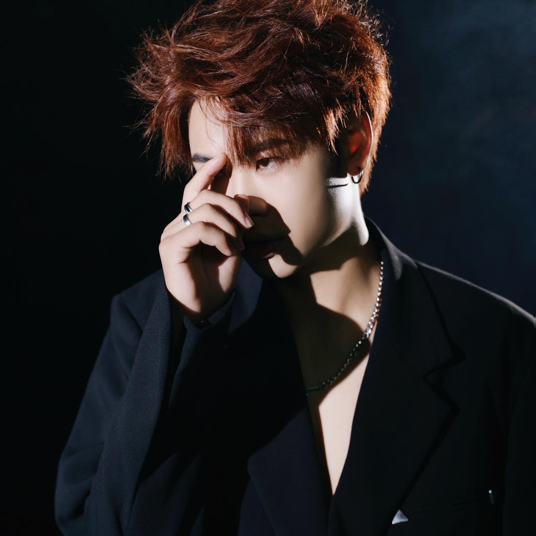 发型设计专家  浩宇