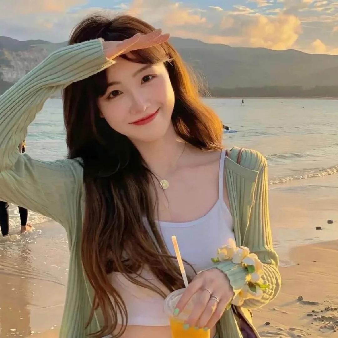 沐沐爱吃吖