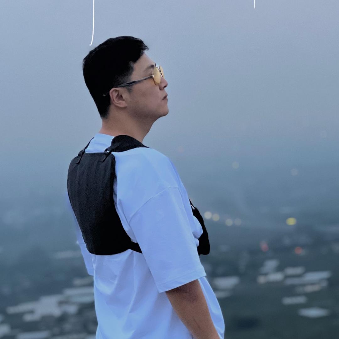奥利的爸鼻爱骑车