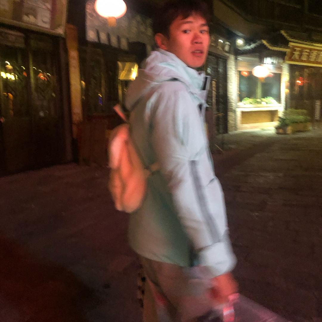 小莫ʕ•̫͡•ʔ