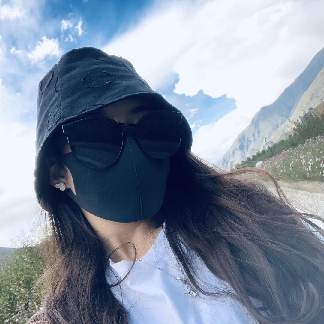 雾浓云散