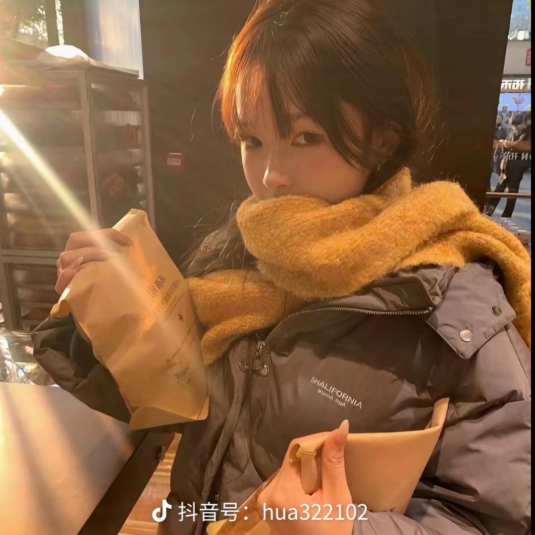 小赵单身一人