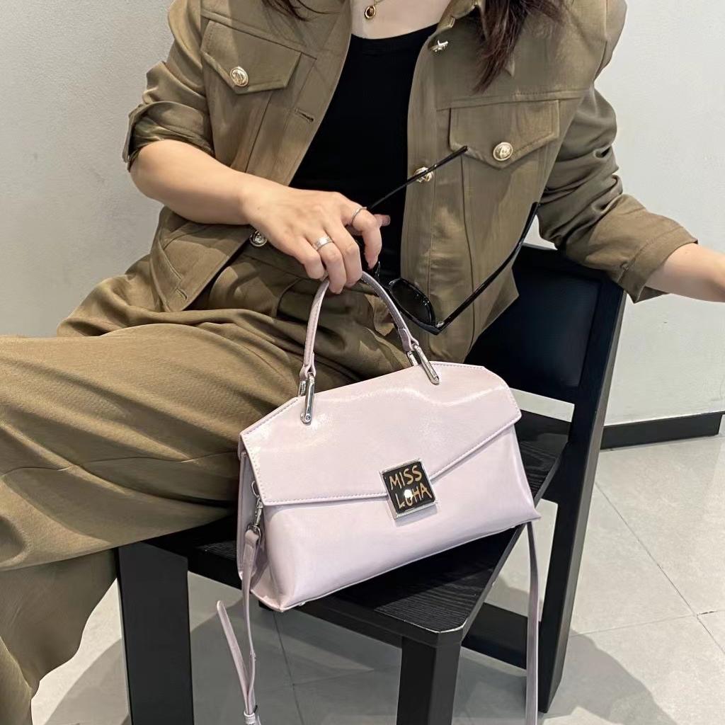 小蚂蚁工厂女包