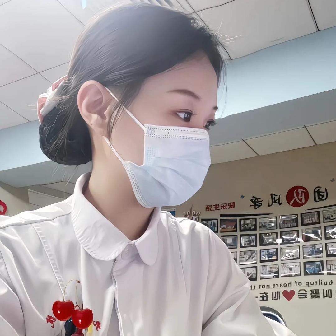 茴涫〰️领芳子