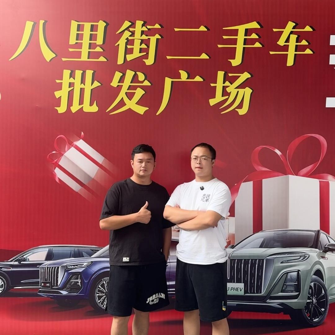 惠民兄弟二手车.羅羅