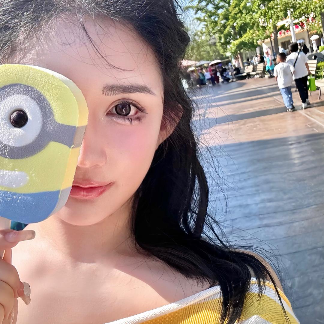 小西