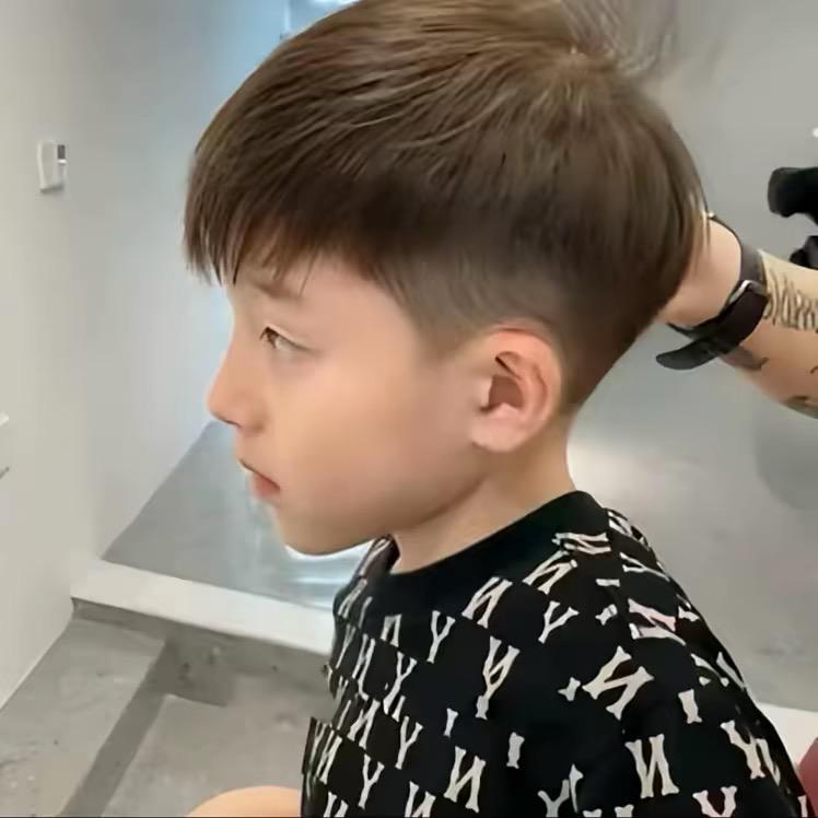 ㅤ︋︉︋︍︋ㅤㅤ︉︋︍