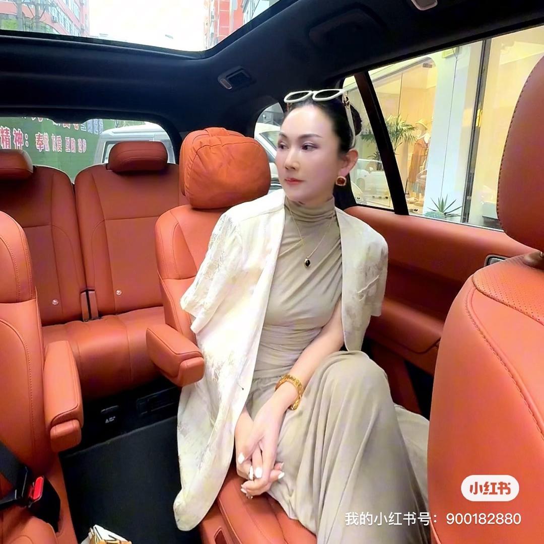 50➕阿莲的美妆和穿搭