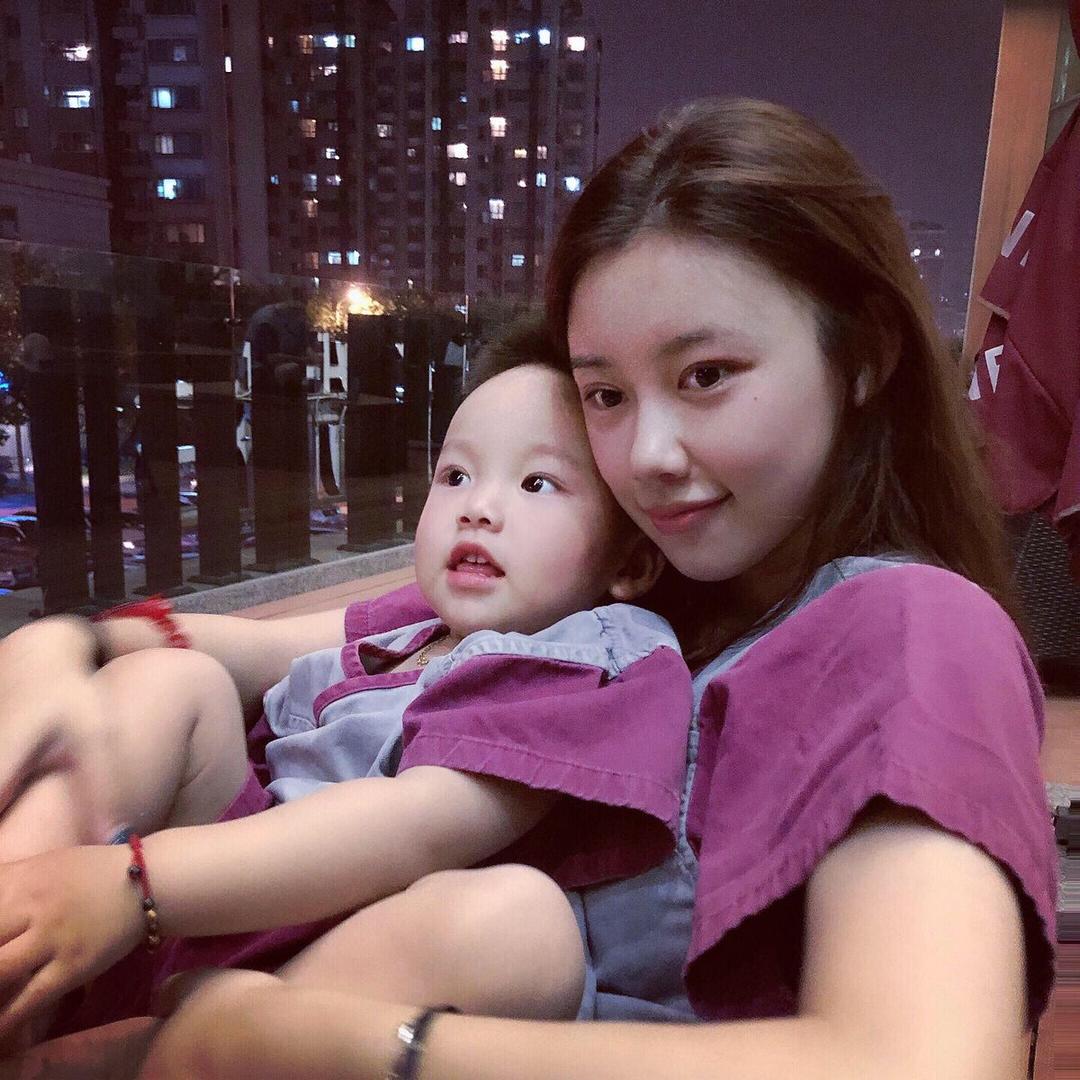 小珊妈妈