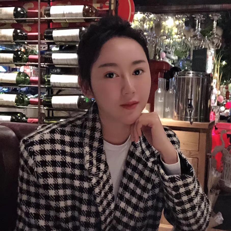 🎀  小雅