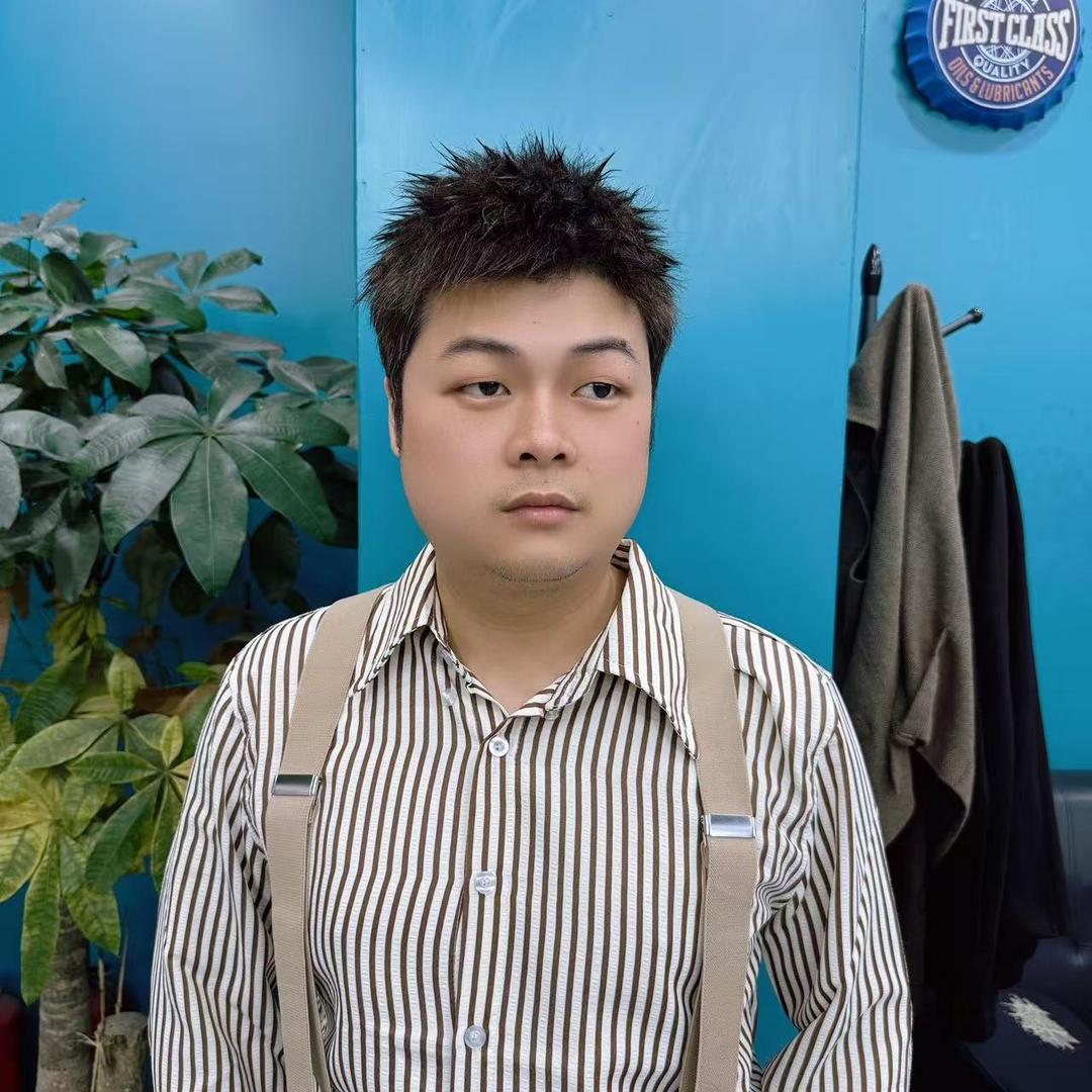 沙井店长—刘少