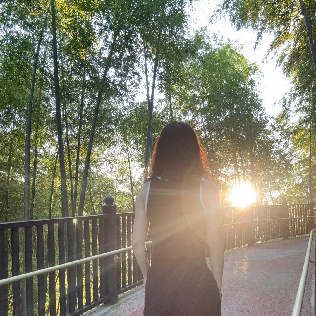 干配音的戚小七😃😃