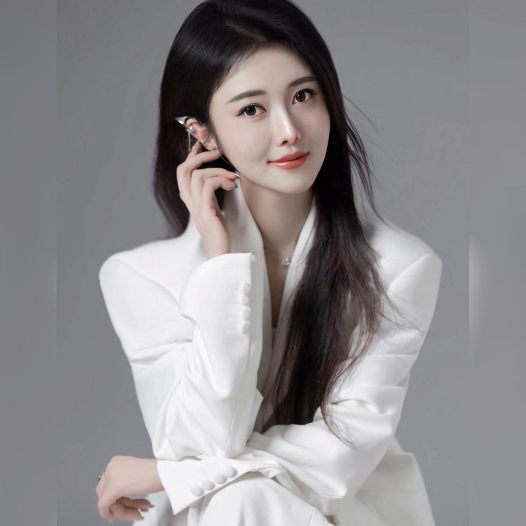 百都家园售楼处杨艳子