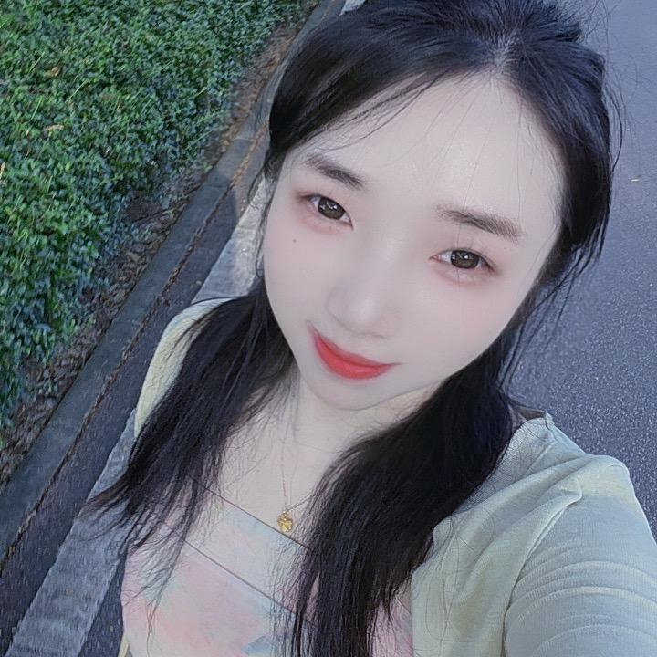 ꪗꪮꪊ𝕫ⅈ 爱美食🌸