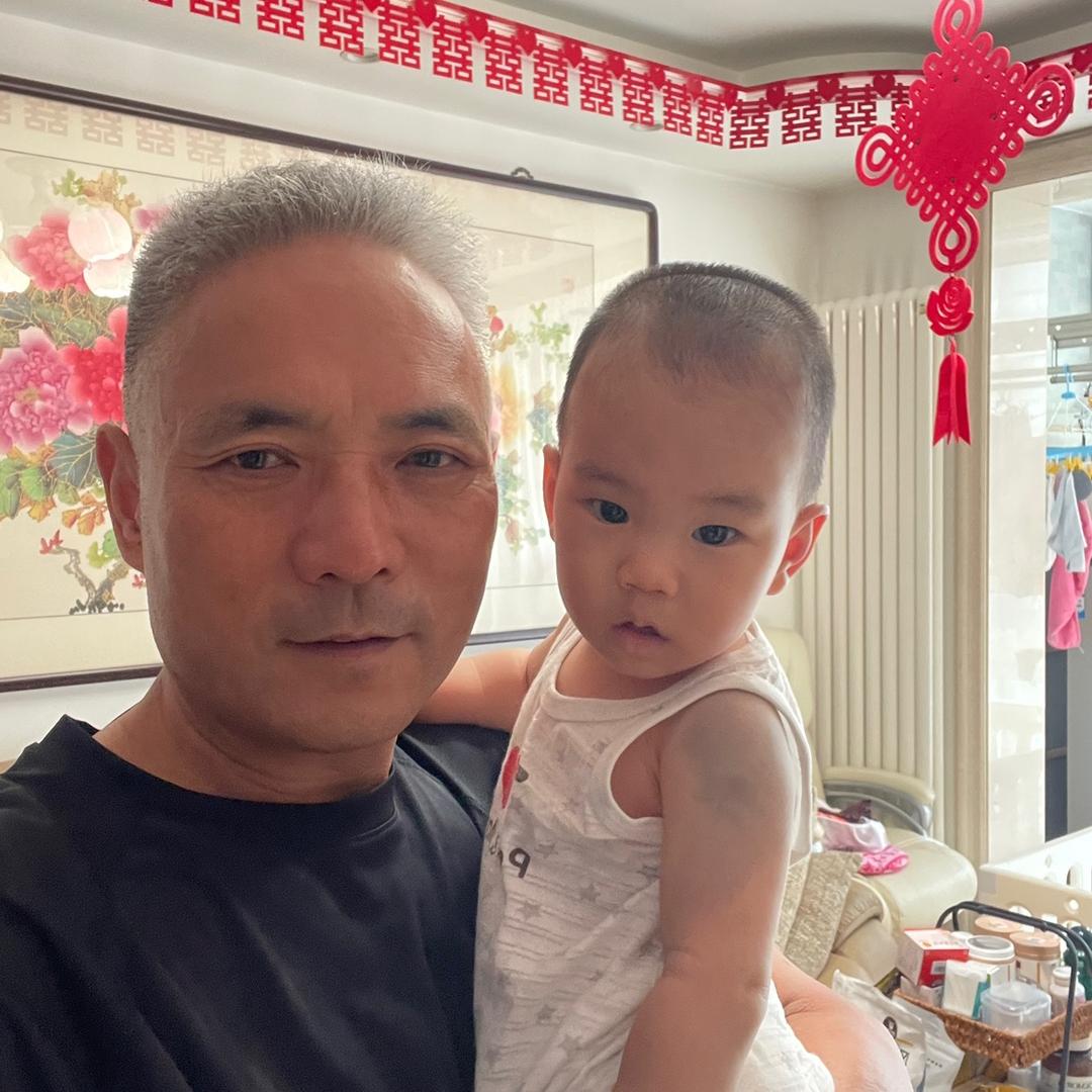 橙子姥爷