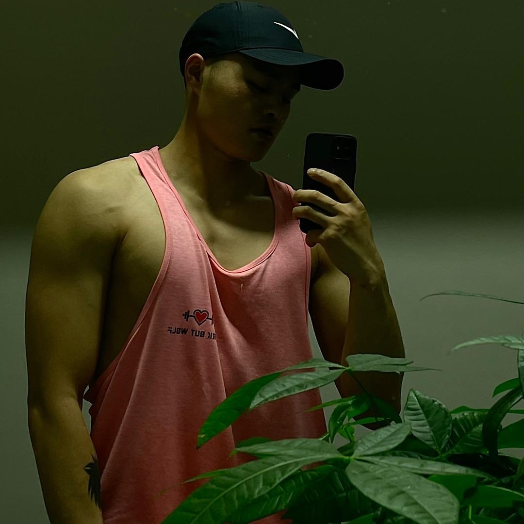 曾较瘦
