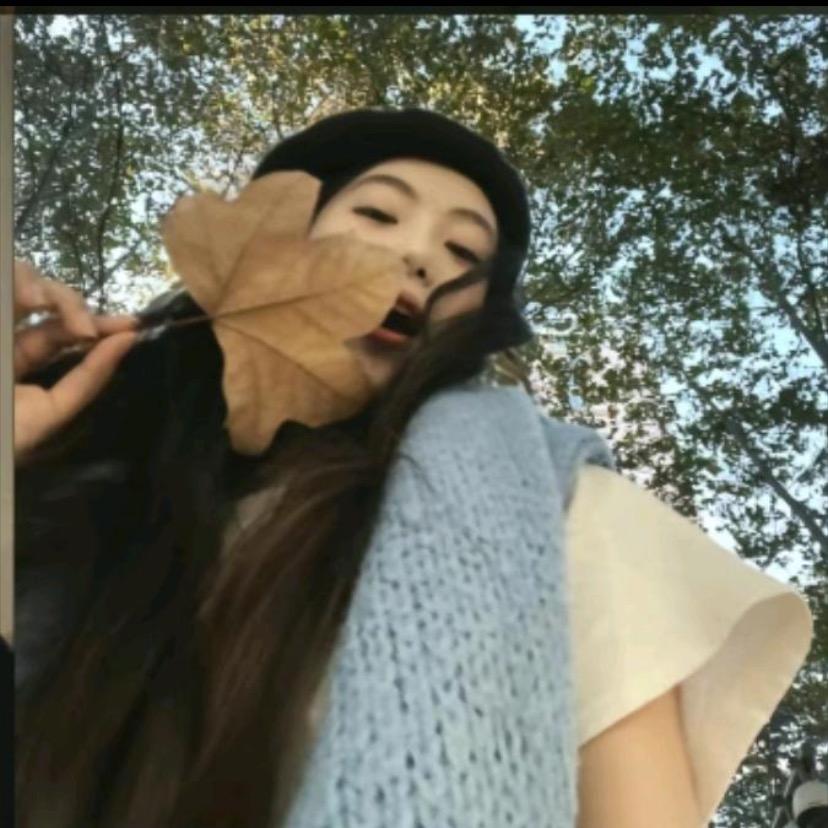 W佳佳