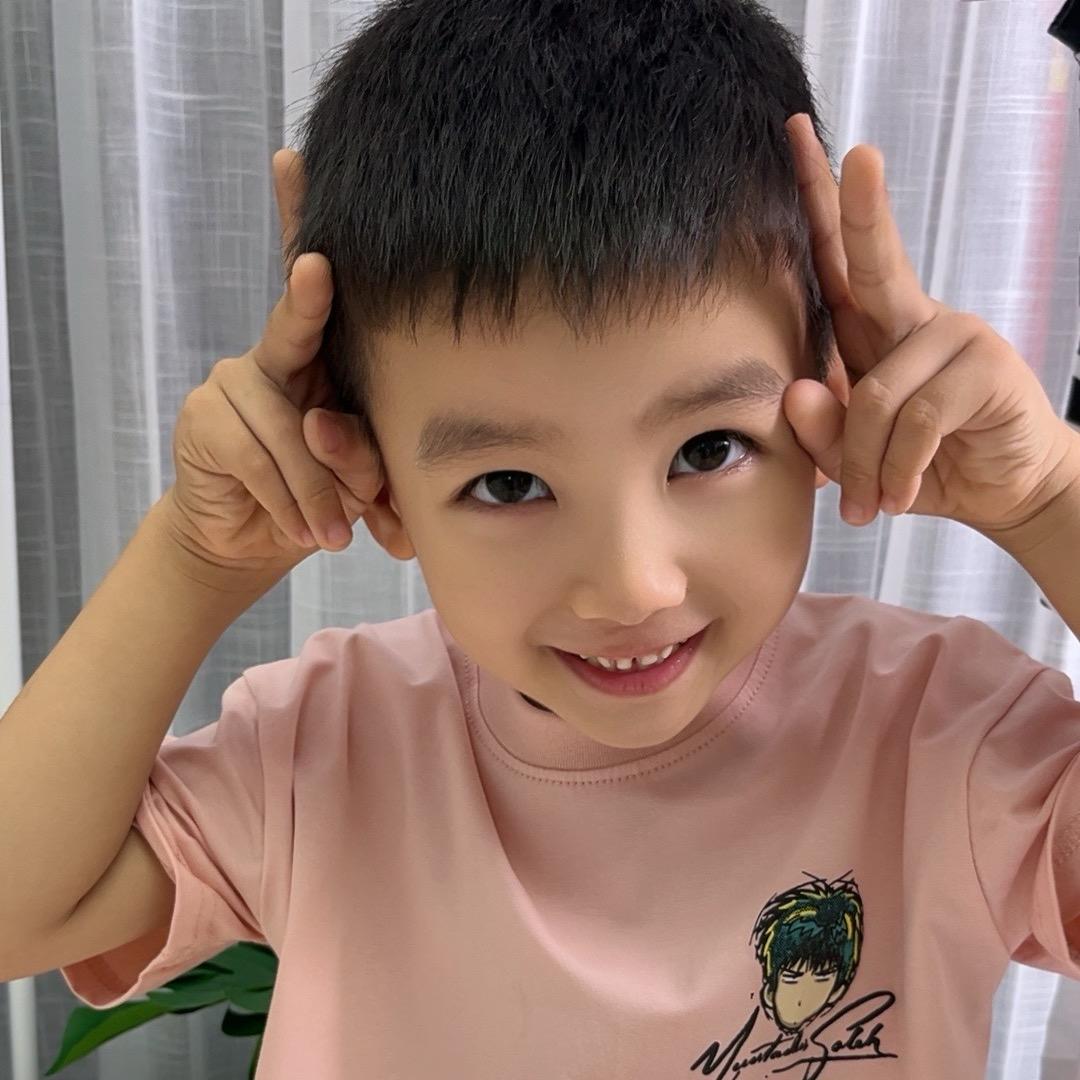爆爆Kids童品的头像
