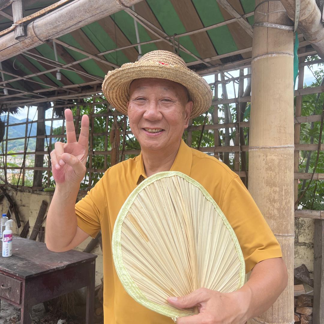 张老汉（助农团队）