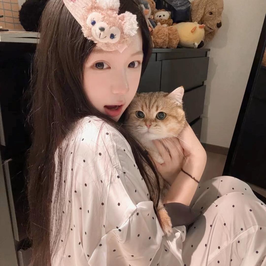 有点小u郁