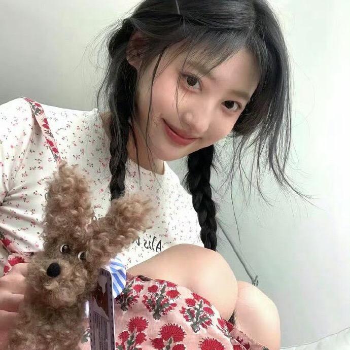 小英爆爆