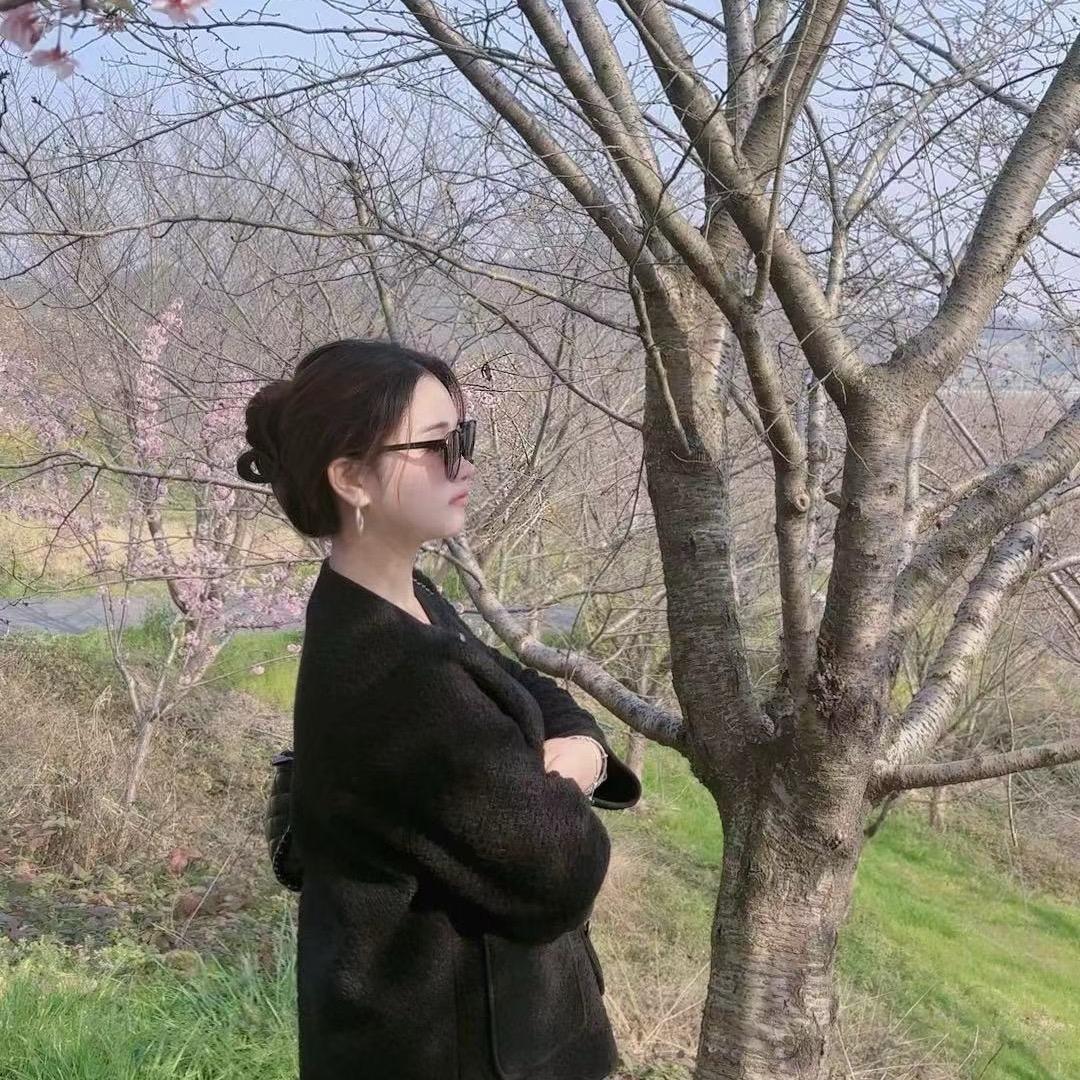 🧎‍♂️‍➡️👩‍🦯