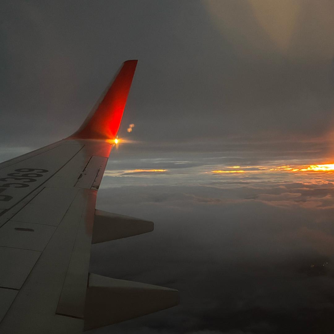 🛫