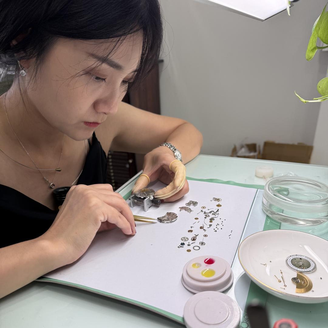 西西妹修表店