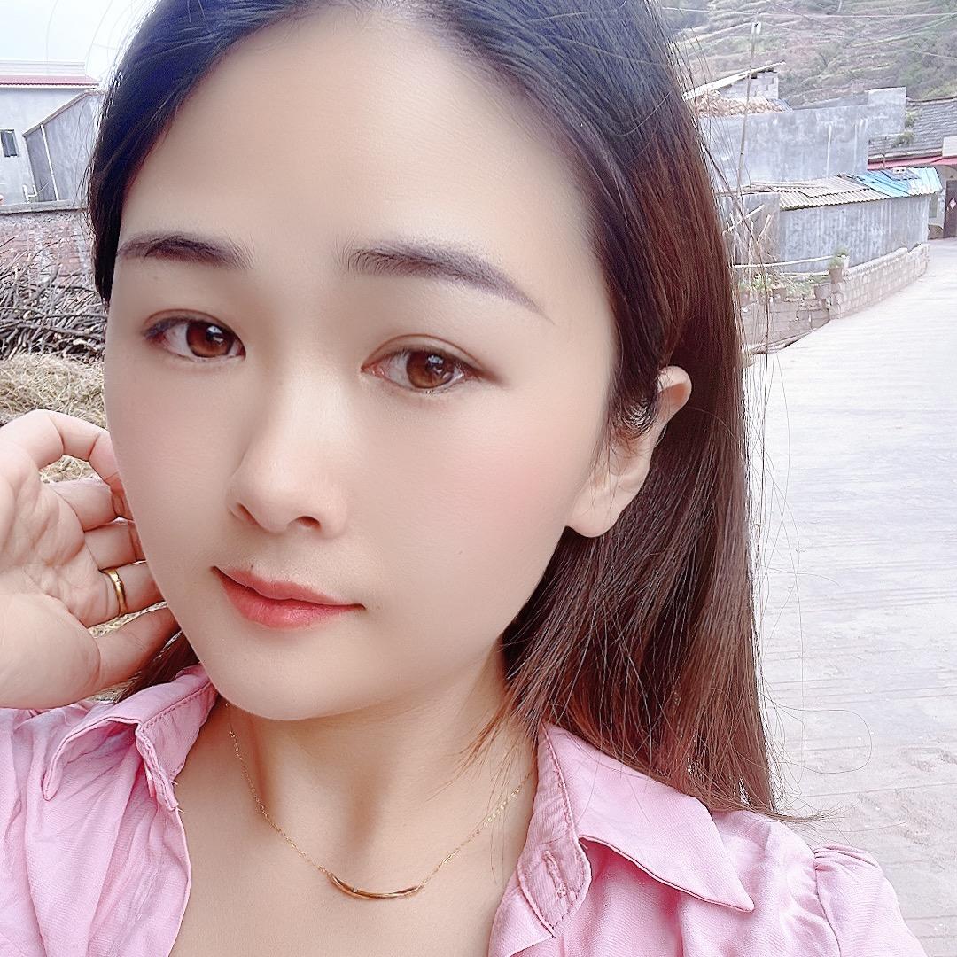 在逃龔主