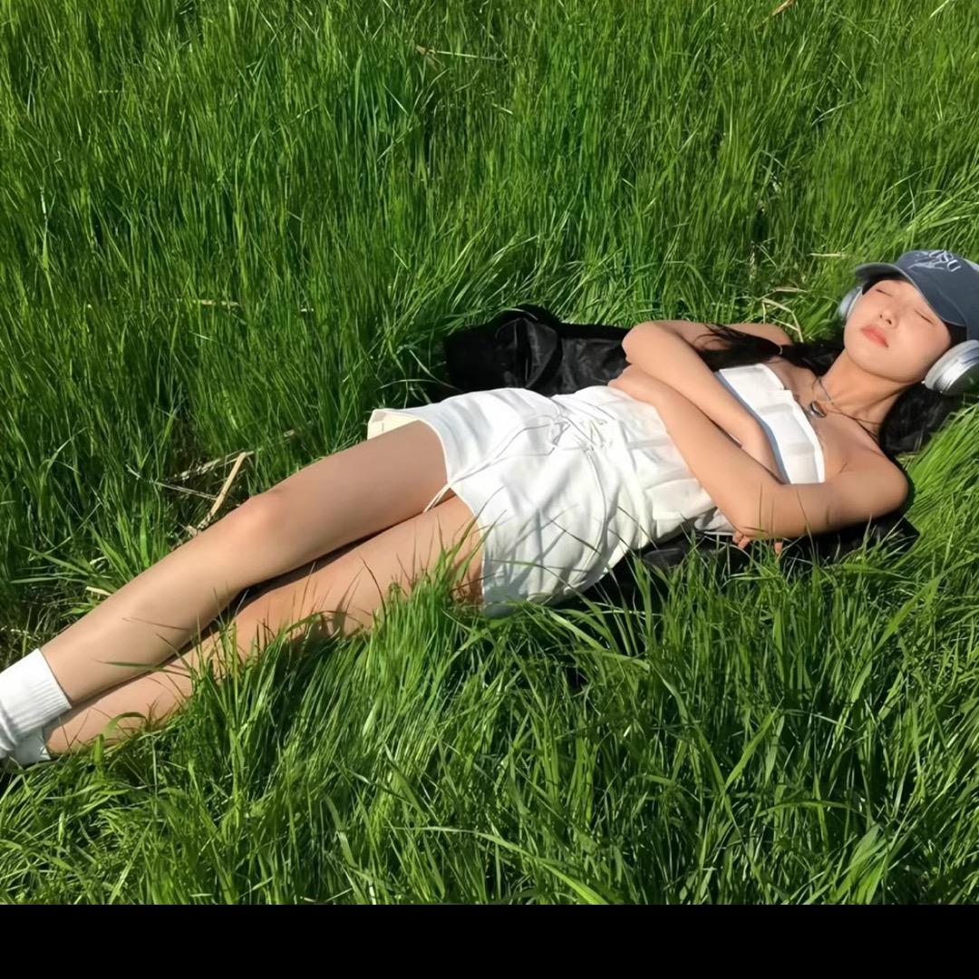 爱吃青菜的兔子