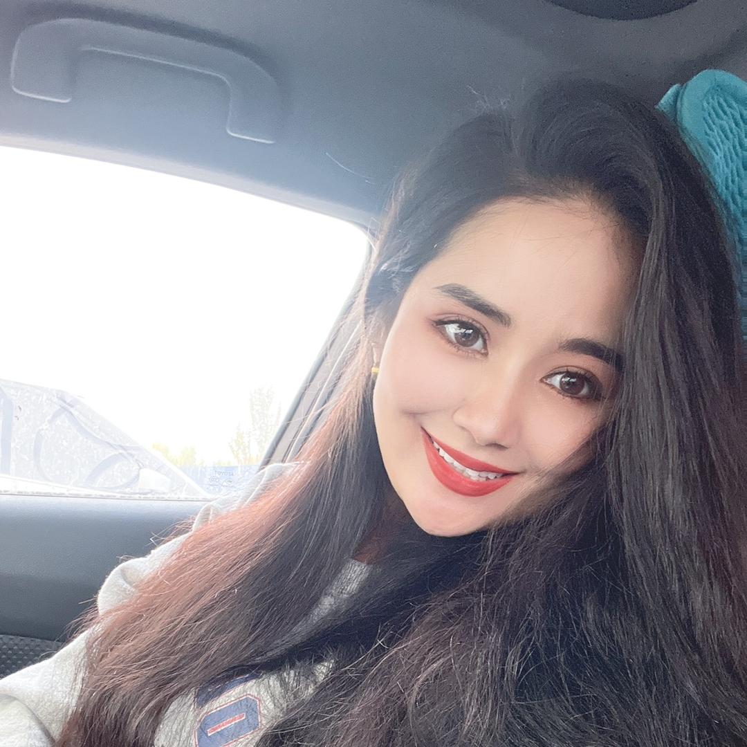 热娜美妆