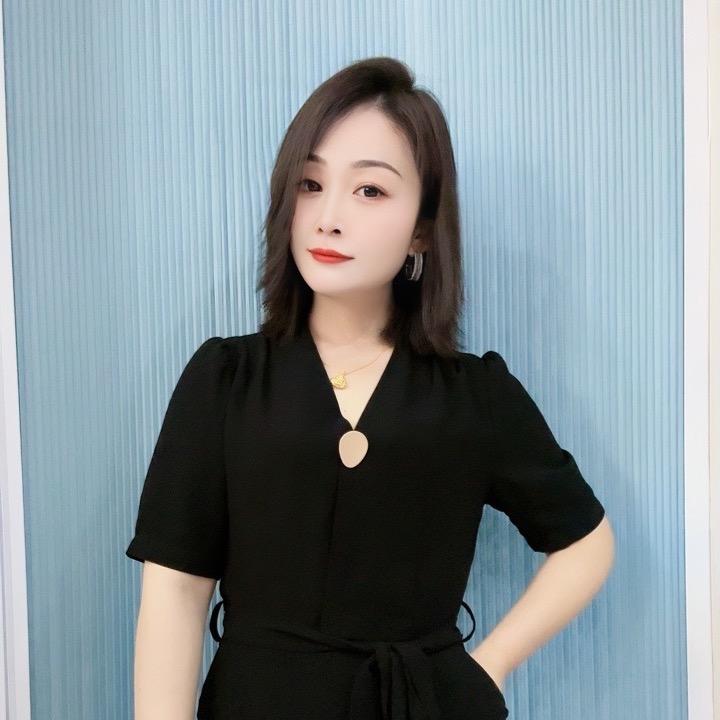 尚士娇肤果果名妆店