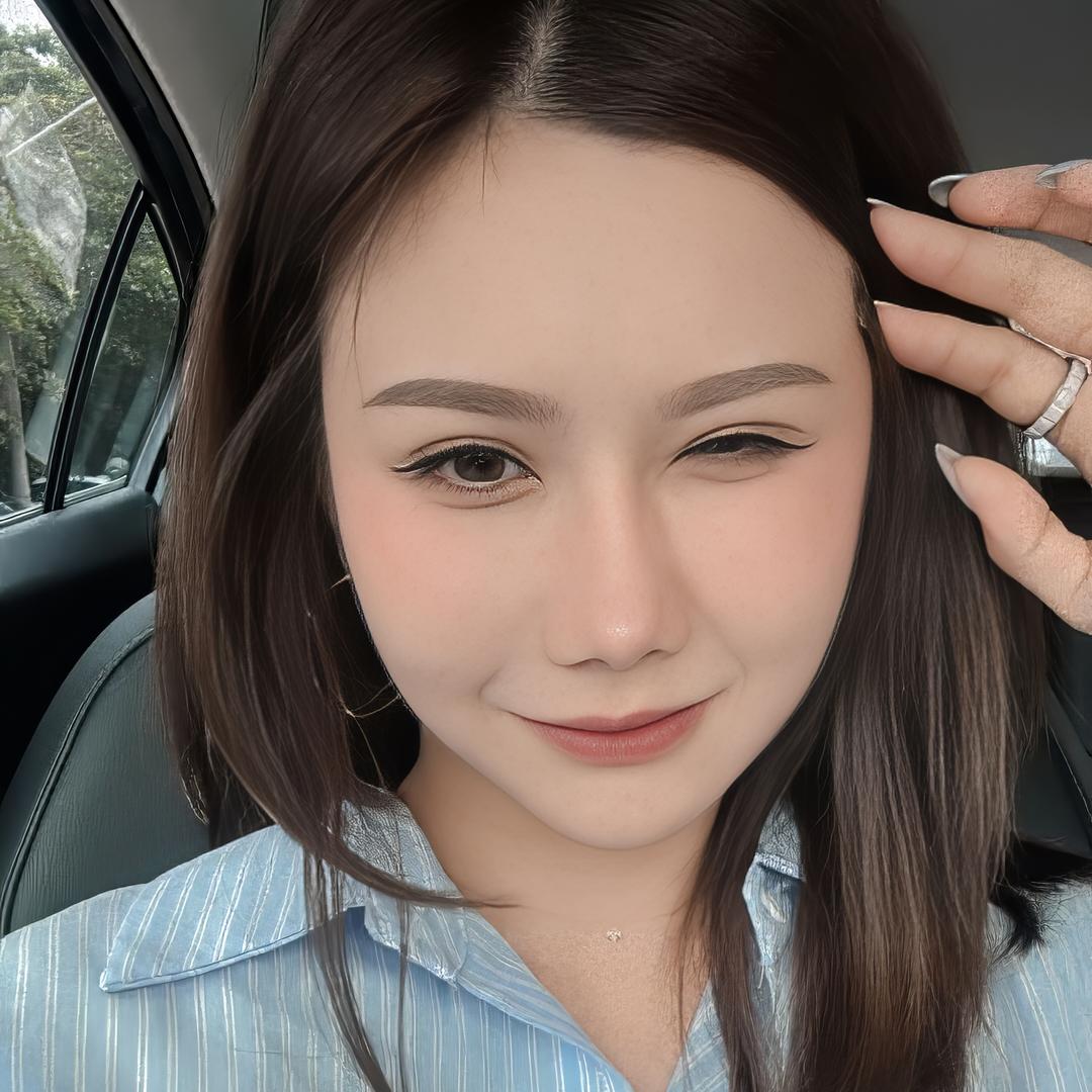 美丽的萱萱🦋