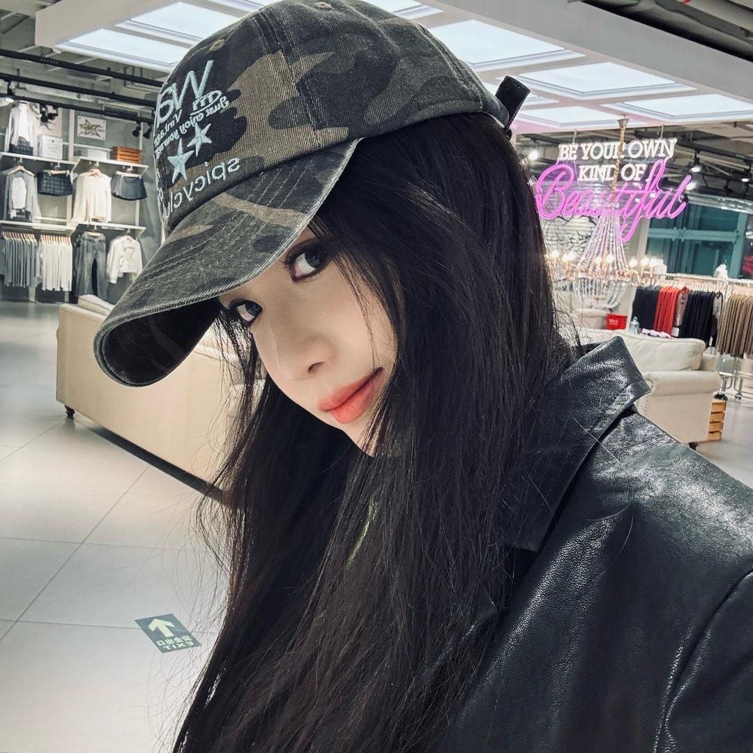 YiYi